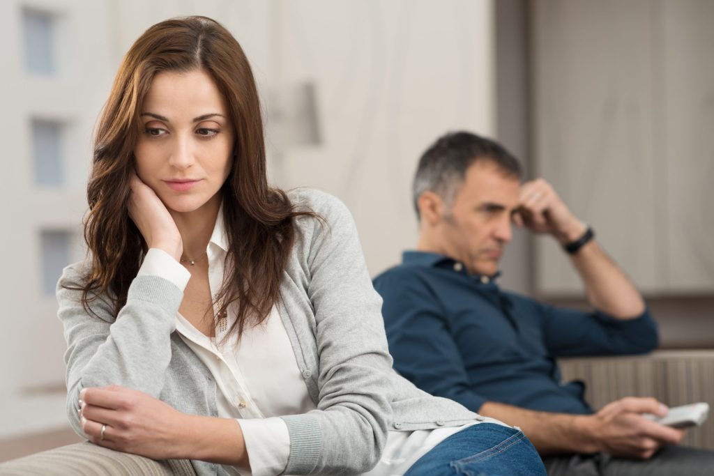 Couple avec des problèmes